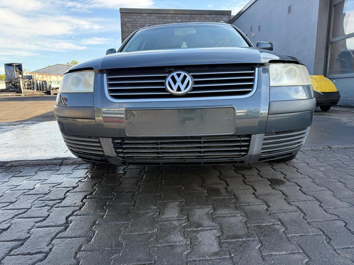 VW Passat 3BG original Stoßstange Stoßfänger vorn LC7V Blue Anthrazit Perl BJ02